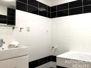 Pronájem bytu 1+kk, Poděbrady, Vrchlického, 33 m2