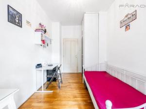 Pronájem bytu 4+1, Praha - Smíchov, Stroupežnického, 101 m2