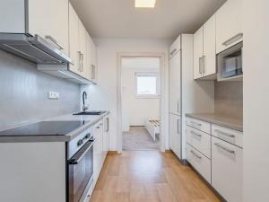 Prodej bytu 3+kk, Olomouc - Hodolany, Dvorská, 68 m2