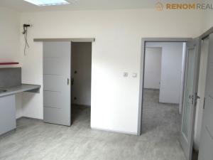 Pronájem obchodního prostoru, Olomouc, Opletalova, 85 m2