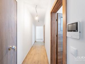 Pronájem obchodního prostoru, Úvaly, Pražská, 99 m2