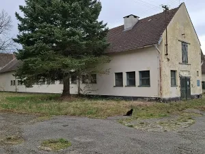 Prodej obchodního prostoru, Třeboň, Sídliště, 2921 m2