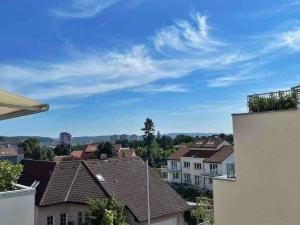 Pronájem bytu 2+kk, Praha, Na výspě, 52 m2