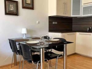 Pronájem bytu 2+kk, Praha, Na výspě, 52 m2
