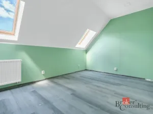 Prodej rodinného domu, Smolné Pece, 202 m2