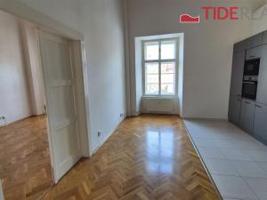 Pronájem bytu 4+1, Praha, Staroměstské náměstí, 170 m2