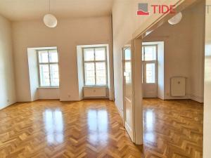 Pronájem bytu 4+1, Praha, Staroměstské náměstí, 170 m2