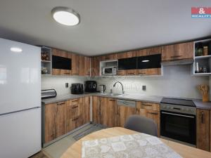 Prodej rodinného domu, Roštín, 90 m2