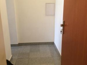 Pronájem bytu 1+kk, Praha - Vysočany, Kbelská, 22 m2