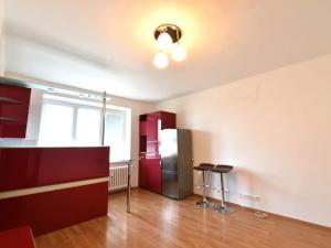 Pronájem bytu 2+kk, Praha - Žižkov, Hartigova, 36 m2