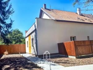 Pronájem bytu 1+kk, Praha - Hlubočepy, Nad Zlíchovem, 41 m2