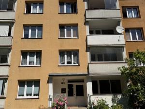 Prodej bytu 3+1, Karlovy Vary, Gagarinova, 79 m2