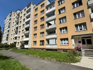 Prodej bytu 3+1, Karlovy Vary, Gagarinova, 79 m2