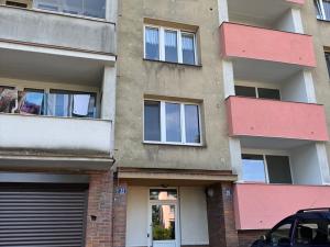 Prodej bytu 3+1, Karlovy Vary, Gagarinova, 79 m2