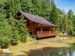 Prodej chalupy, Salaš, 280 m2