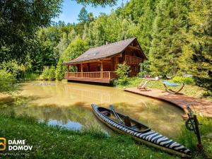 Prodej chalupy, Salaš, 280 m2