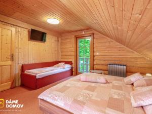 Prodej chalupy, Salaš, 280 m2