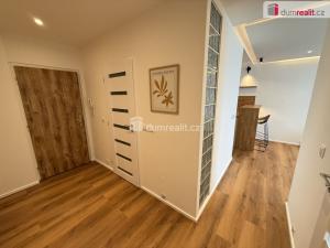 Pronájem bytu 2+kk, Praha - Háje, Kosmická, 45 m2
