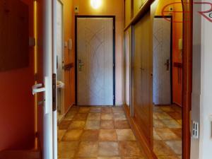 Pronájem bytu 1+kk, Tanvald, U Školky, 29 m2