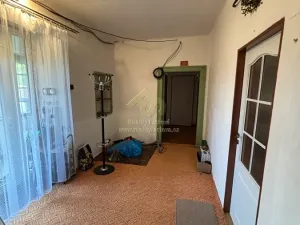 Prodej rodinného domu, Vlčtejn, 225 m2