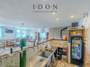 Prodej restaurace, Kozlovice, 500 m2
