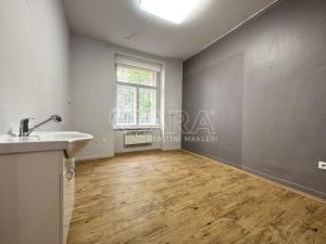 Pronájem obchodního prostoru, Praha, náměstí Interbrigády, 88 m2