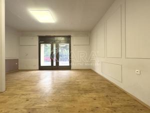 Pronájem obchodního prostoru, Praha, náměstí Interbrigády, 88 m2