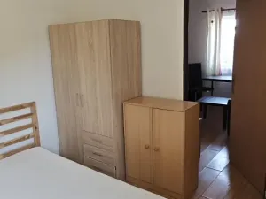 Pronájem bytu 2+kk, Praha - Řeporyje, Horšovská, 28 m2