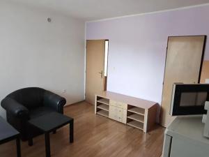 Pronájem bytu 2+kk, Praha - Řeporyje, Horšovská, 28 m2