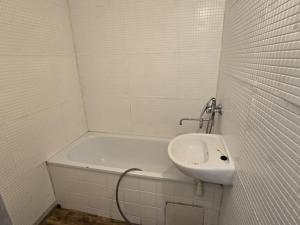 Pronájem bytu 1+1, Litvínov - Horní Litvínov, Valdštejnská, 34 m2
