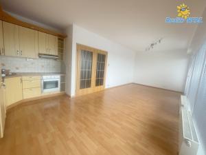 Pronájem bytu 3+kk, Praha - Háje, Tatarkova, 83 m2