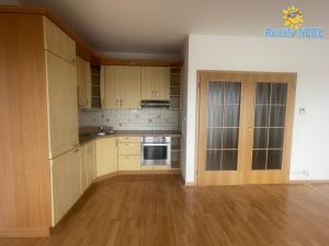 Pronájem bytu 3+kk, Praha - Háje, Tatarkova, 83 m2