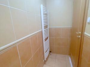 Pronájem bytu 3+kk, Praha - Háje, Tatarkova, 83 m2