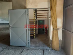 Pronájem výrobních prostor, Neurazy, 274 m2