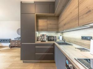 Pronájem bytu 2+kk, Praha - Modřany, Vrátnická, 54 m2