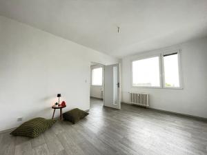 Pronájem bytu 1+1, Litvínov, Školní, 35 m2