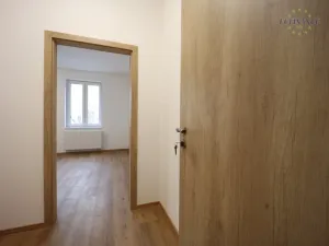 Pronájem bytu 2+kk, Kladno, Jana Palacha, 113 m2
