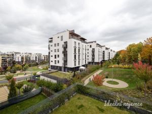 Pronájem bytu 2+kk, Praha - Hrdlořezy, Učňovská, 54 m2