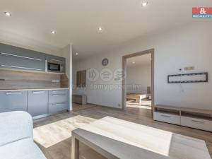 Pronájem bytu 1+1, Děčín, U Tvrze, 36 m2