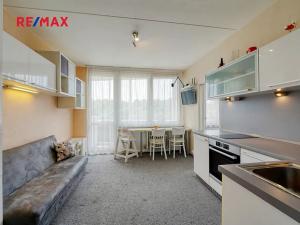 Prodej bytu 1+1, Plzeň, Vejprnická, 36 m2