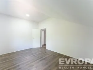 Prodej rodinného domu, Bystřice - Líšno, Líšno, 230 m2