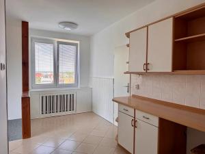Pronájem bytu 3+1, Pardubice, Kyjevská, 79 m2