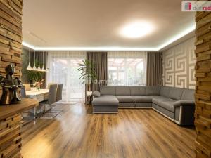 Prodej rodinného domu, Veltrusy, Lomená, 118 m2