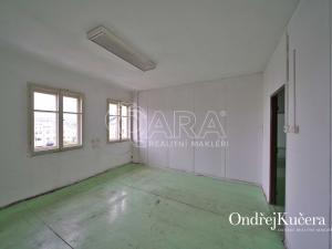 Prodej činžovního domu, Trutnov - Vnitřní Město, Krakonošovo náměstí, 857 m2