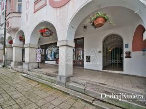 Prodej činžovního domu, Trutnov - Vnitřní Město, Krakonošovo náměstí, 857 m2
