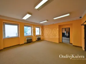 Prodej činžovního domu, Trutnov - Vnitřní Město, Krakonošovo náměstí, 857 m2