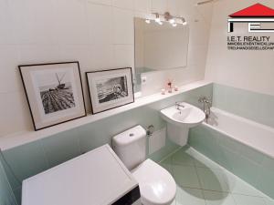 Prodej bytu 2+kk, Praha - Vysočany, Pod Harfou, 51 m2