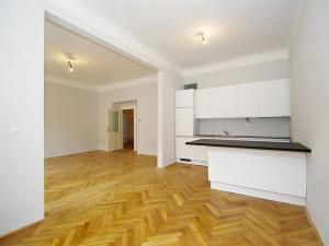 Pronájem bytu 4+1, Praha - Smíchov, Kořenského, 124 m2