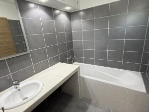Pronájem bytu 2+1, Třebíč, Březinova, 56 m2