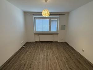 Pronájem bytu 2+1, Třebíč, Březinova, 56 m2